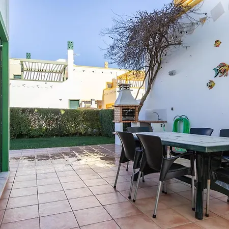 Holiday home Acoteias Do Alto A By Algarvemanta *